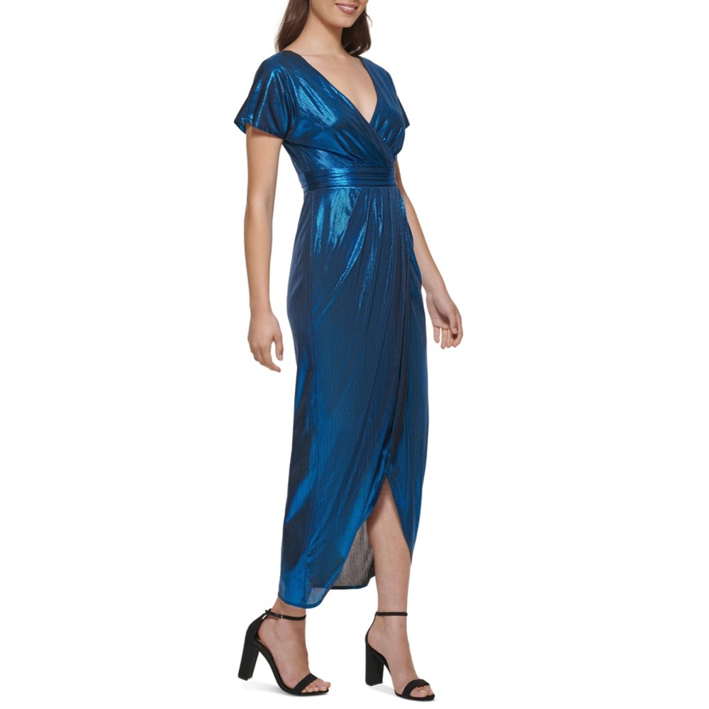 Guess Electric Blue dress. Size 8. Very elegant, new with tag and packing.